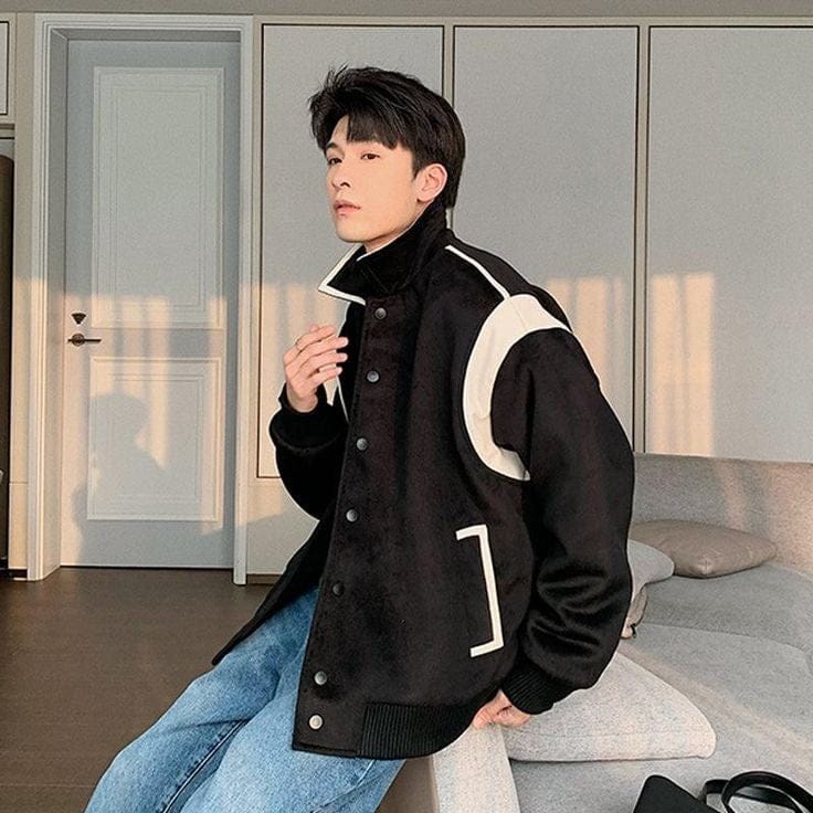 Trendhipe Classic Varsity Jacket – Retro Letterman Style Streetwear for Men & Women